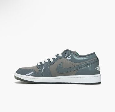 лоро пьяна: Эркектердин кроссовкасы, 41.5, Nike, Жаңы