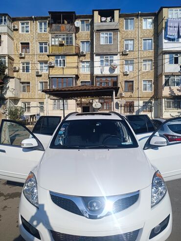 Great Wall: Great Wall Hover: 2 | 2014 il | 208000 km Ofrouder/SUV