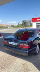 обмен машинами с доплатой: Mercedes-Benz E-Class: 2000 г., 3.2 л, Автомат, Бензин, Седан