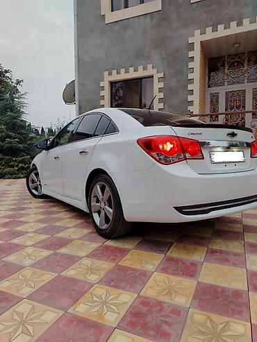 cobalt bar: Chevrolet Cruze: 1.4 l | 2014 il 210000 km Sedan — 3