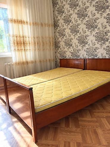 двухспальные кровати бу: 2 отдельные кровати (полуторка) с двумя отдельными матрасами — 3