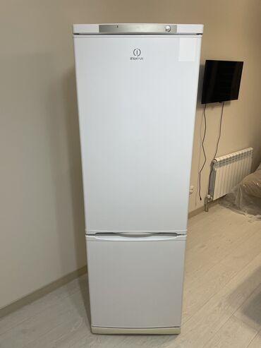 Холодильники: Холодильник Indesit, Б/у, Side-By-Side (двухдверный), De frost (капельный), 60 * 185 * 60