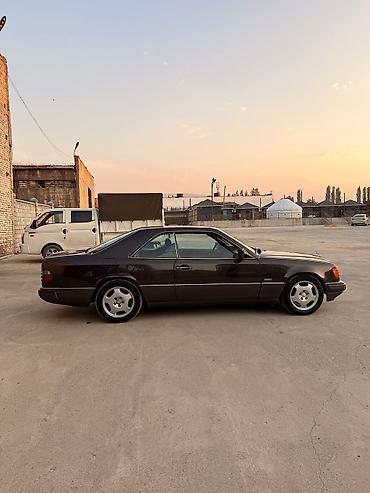 bud e9: Mercedes-Benz E-Class: 1990 г., Бензин, Купе — 2