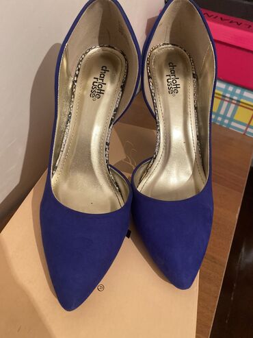 обувь женская 40: Туфли 40, цвет - Синий
