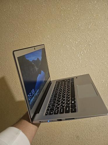 ноутбук surface: Acer 14" ультрабук (серебристый) с русской клавиатурой - Экран: 14" — 5