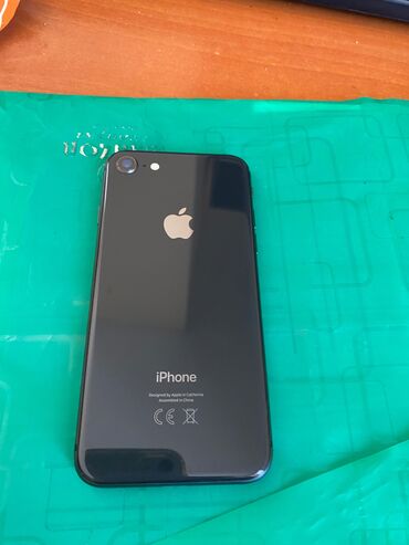 Apple iPhone: IPhone 8, 64 GB, Qara, Barmaq izi — 2