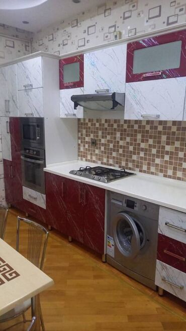 Uzunmüddətli kirayə mənzillər: 9 mkr,Tərlan şadlıq evinin yanı,Araz marketin binasında,18 — 4