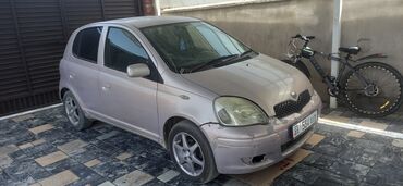 срочно срочно продам машину: Toyota Vitz: 2003 г., 1.3 л, Вариатор, Бензин, Хетчбек