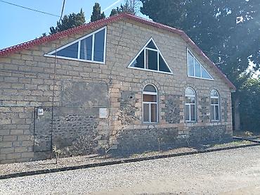 bakida ucuz kiraye heyet evleri: Daşdan tikili geniş həyətli yaşayış evi - Memarlıq: Təbii daş fasad — 2