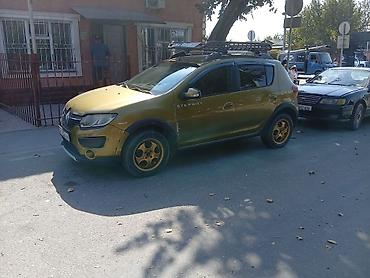 рено сандеро: Renault Sandero Stepway: 2015 г., 1.6 л, Механика, Бензин, Хэтчбэк — 6