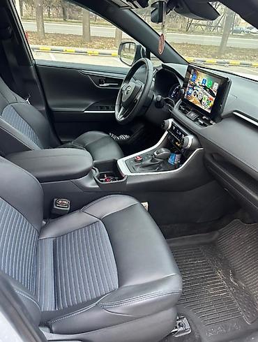rav 4 2020: Toyota RAV4: 2024 г., 2.5 л, Гибрид — 7