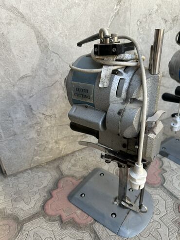 вышивка вишивка вышывка вишывка вышивалка вышивальная вышывалная вышивалный вышивальный вышывалка вышивальный вышивалный вышивальная: Промышленное швейное оборудование для цеха Комплект включает: -