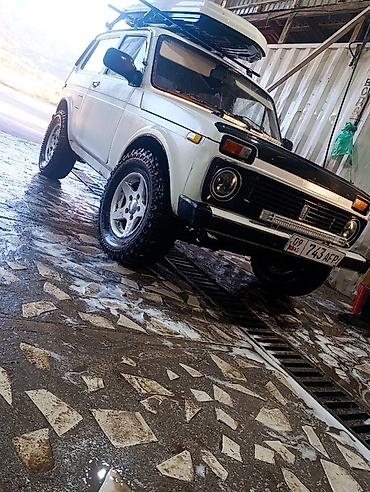 газ 3102: ВАЗ (ЛАДА) 4x4 Niva: 1978 г., Жол тандабас — 4