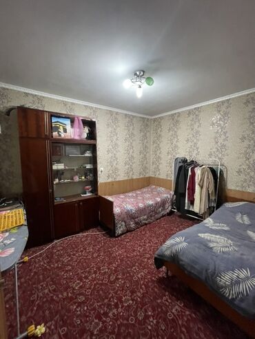 Продажа домов: Дом, 250 м², 7 комнат, Собственник — 14