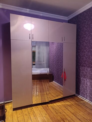 Dolablar: İşlənmiş, 5 qapı Düz dolab, Şifonyer, Azərbaycan