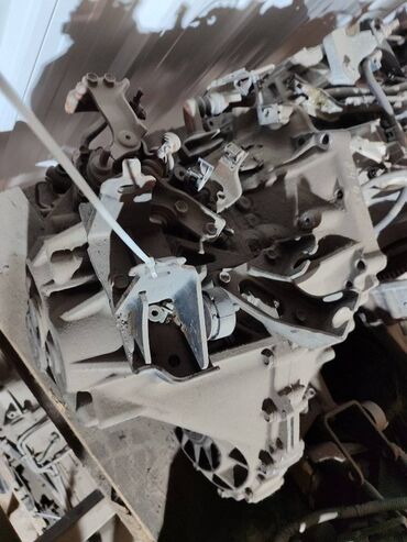 адаптер type c: МКПП TOYOTA Corolla Verso 1AD. 2.0 D4D 2006 (б/у)