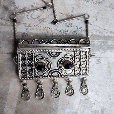 original pandora privezak srebro k zlato sa brilijanto: Originalna tribal ogrlica iz Maroka Berberski rad Legura srebra