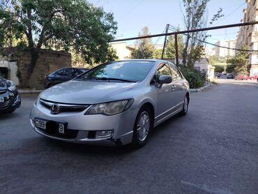 Honda: Honda Civic: 1.3 l | 2008 il Sedan