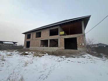 Продажа коттеджей и домов: • Ак-Ордо 3 конушунда • Эртабылды көчөсу. 17 (Чубак ажы Жалилов көч — 1