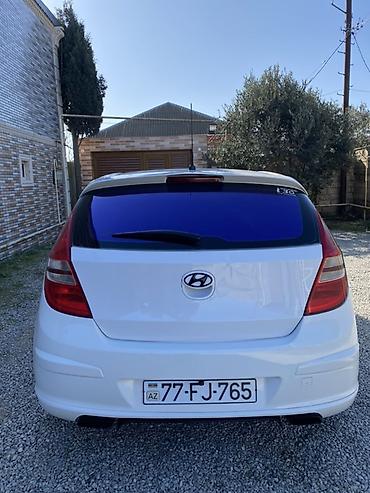 Hyundai: Hyundai i30: 1.6 l | 2007 il Hetçbek — 3