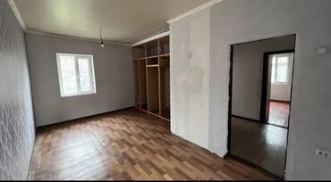 дом 35000: 300 м², 6 комнат, Утепленный, Забор, огорожен