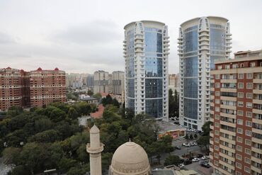 Mənzil kirayələyirəm: 3 otaqlı, 120 kv. m — 16