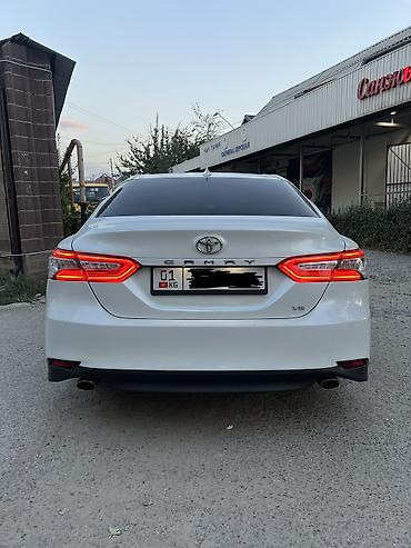corolla 2018: Toyota Camry: 2018 г., 3.5 л, Автомат, Бензин, Седан — 3
