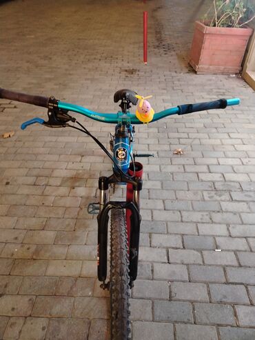 Şəhər velosipedləri: Şəhər velosipedi 26", sürətlərin sayı: 1 — 6