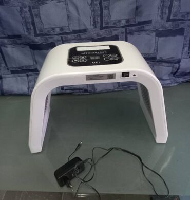 Ostali aparati za negu lica: LED therapy.
Made in Germany, savršeno ocuvana i savršeno radi — 3