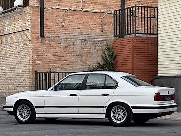 мотор вента: BMW 5 series: 1992 г., 3 л, Механика, Седан — 2