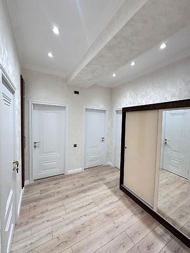 28 may metro: 2 otaqlı, Yeni tikili, 82 kv. m — 4
