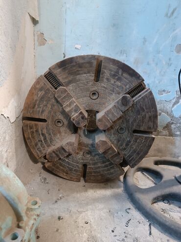 Metal dəzgahları: Torna və dəzgah avadanlıqları paketi Satışda metal emalı üçün klassik — 12