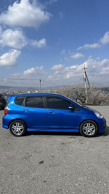 Honda: Honda Fit: 2007 г., 1.4 л, Вариатор, Бензин, Хэтчбэк — 2