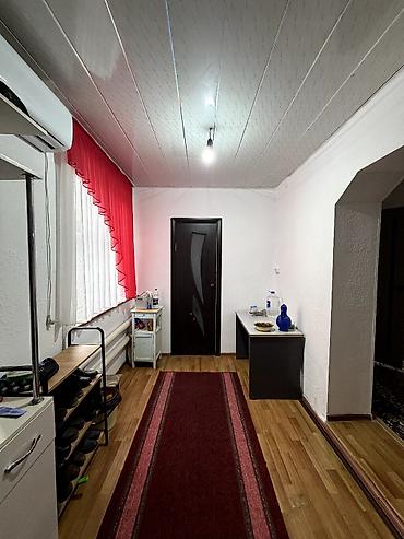 Продажа коттеджей и домов: Продается уютный дом в Сокулуке, верхняя зона. 🏡 Участок — 3 сотки 🏠 — 9