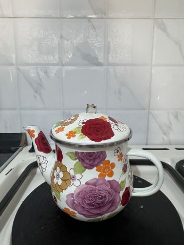 Наборы посуды: Новая посуда, тарелки, сахарница, масленка, чайный сервис, чайник — 23