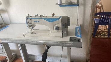 швейный цех с оборудованием: Швейная машина Jack, Вышивальная, Электромеханическая, Полуавтомат