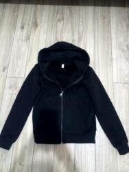 отук кышкы: Эркектердин толстовкасы, M, Жаңы, түсү - Кара, Өзү алып кетүү, Акылуу жеткирүү