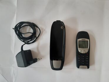 nokia 282: Nokia 6210 Navigator, rəng - Boz, Düyməli