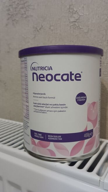Çəngəllər: Neocate uşaq qidasi