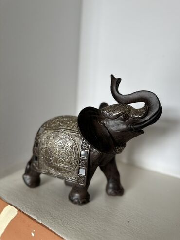 детский велосипед univega: Декоративная статуэтка слона из дерева