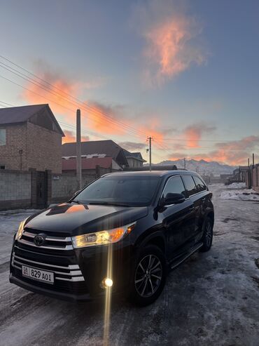 продам тойота хайлендер: Toyota Highlander: 2018 г., 3.5 л, Автомат, Бензин, Внедорожник