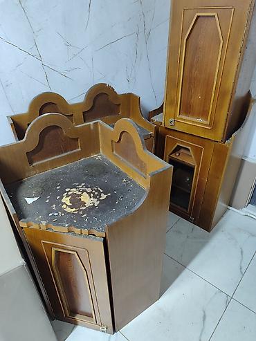 Прямые диваны: Прямой мягкий диван с подлокотником-столешницей - Формат: 3-местный — 3