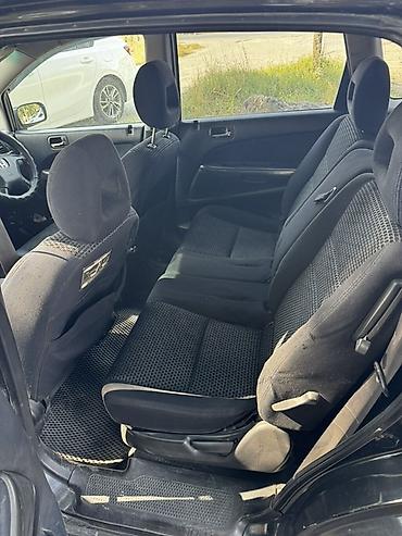 бу болон: Honda Stream: 2004 г., 1.7 л, Автомат, Бензин, Минивэн — 3