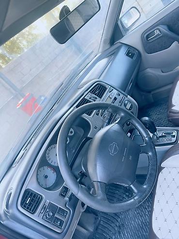 infinity g35: Nissan Primera: 2000 г., 2 л, Автомат, Бензин, Седан — 5