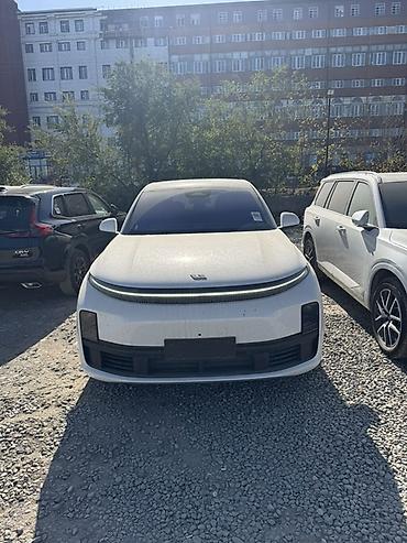 gac aion s 2021: Lixiang L7: 2023 г., Гибрид, Кроссовер — 1