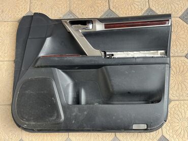 Дверные карты: Дверная карта Toyota 2018 г., Б/у, Оригинал, США — 2