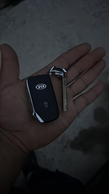 kia sorente: KIA uzaqdan idarəetmə açarı (smart key) – orijinal dizayn — 1