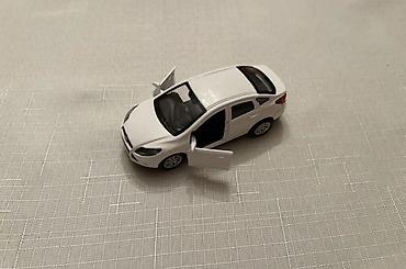 lego oyuncaq: Ağ rəngli miniatür sedan oyuncaq avtomobil - Korpus: plastik, detallı — 5