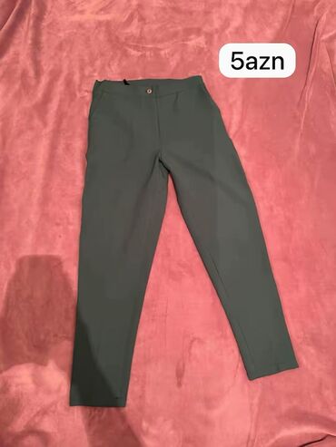 Pencəklər: Qadın geyimləri – müxtəlif modellər - Qara qısa bleizer: klassik — 33