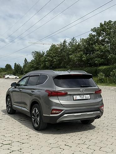 Hyundai: Hyundai Santa Fe: 2018 г., 2 л, Автомат, Дизель, Кроссовер at lalafo.kg — 7 Hyundai: Hyundai Santa Fe: 2018 г., 2 л, Автомат, Дизель, Кроссовер — 7
